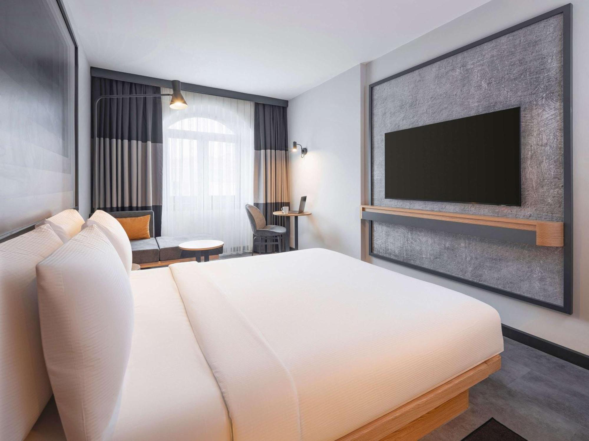 Hotel Ibis Istanbul Sisli Exterior foto